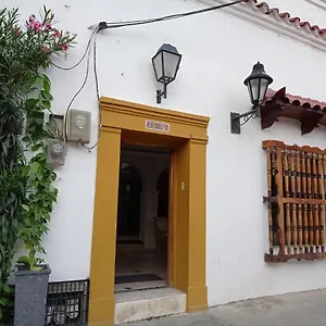  Hostal La 10b